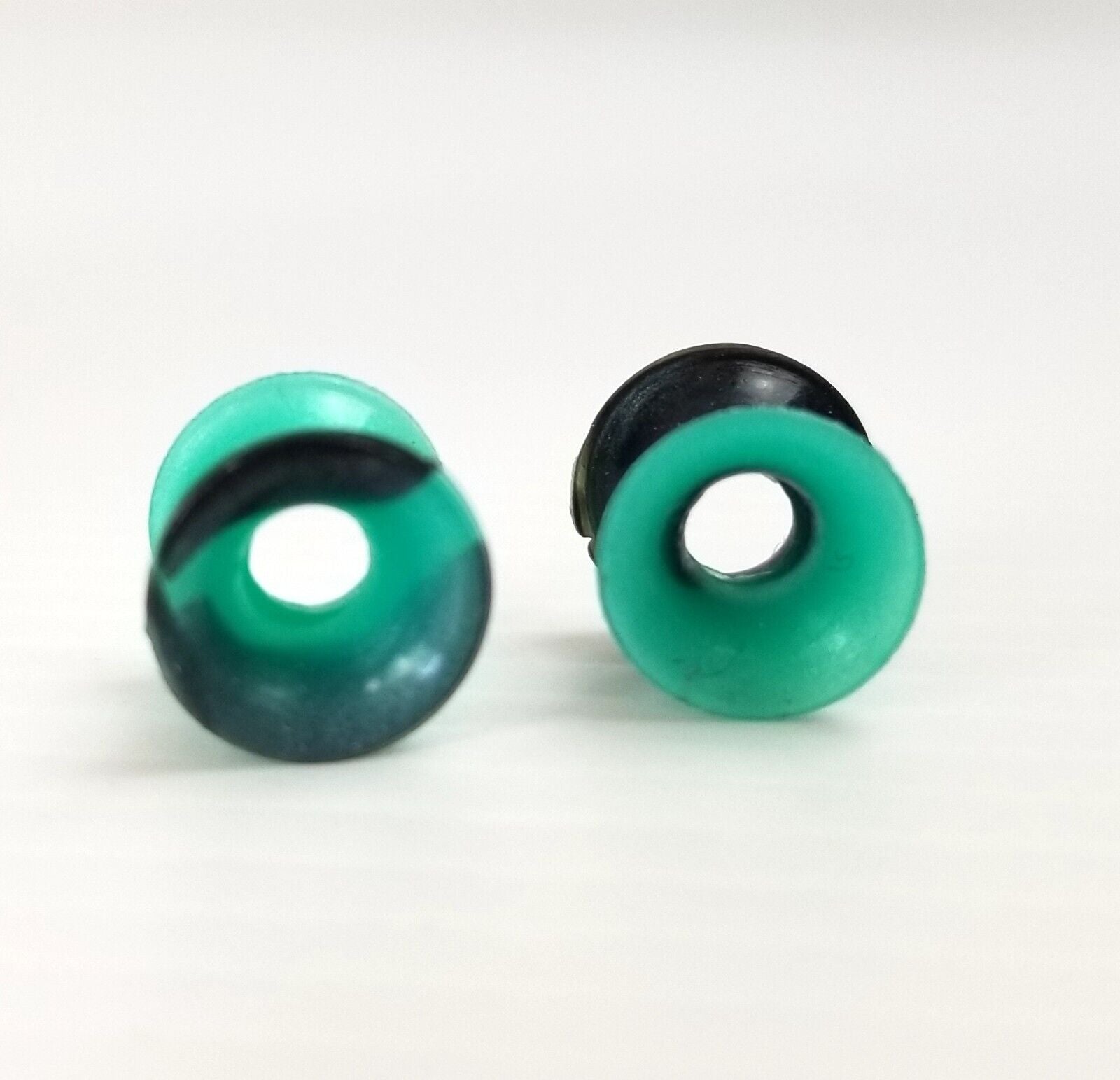 Black/Green Marble 6mm Ear Gauges Silicone Flesh Tunnels Flexible Tie Dye Punk