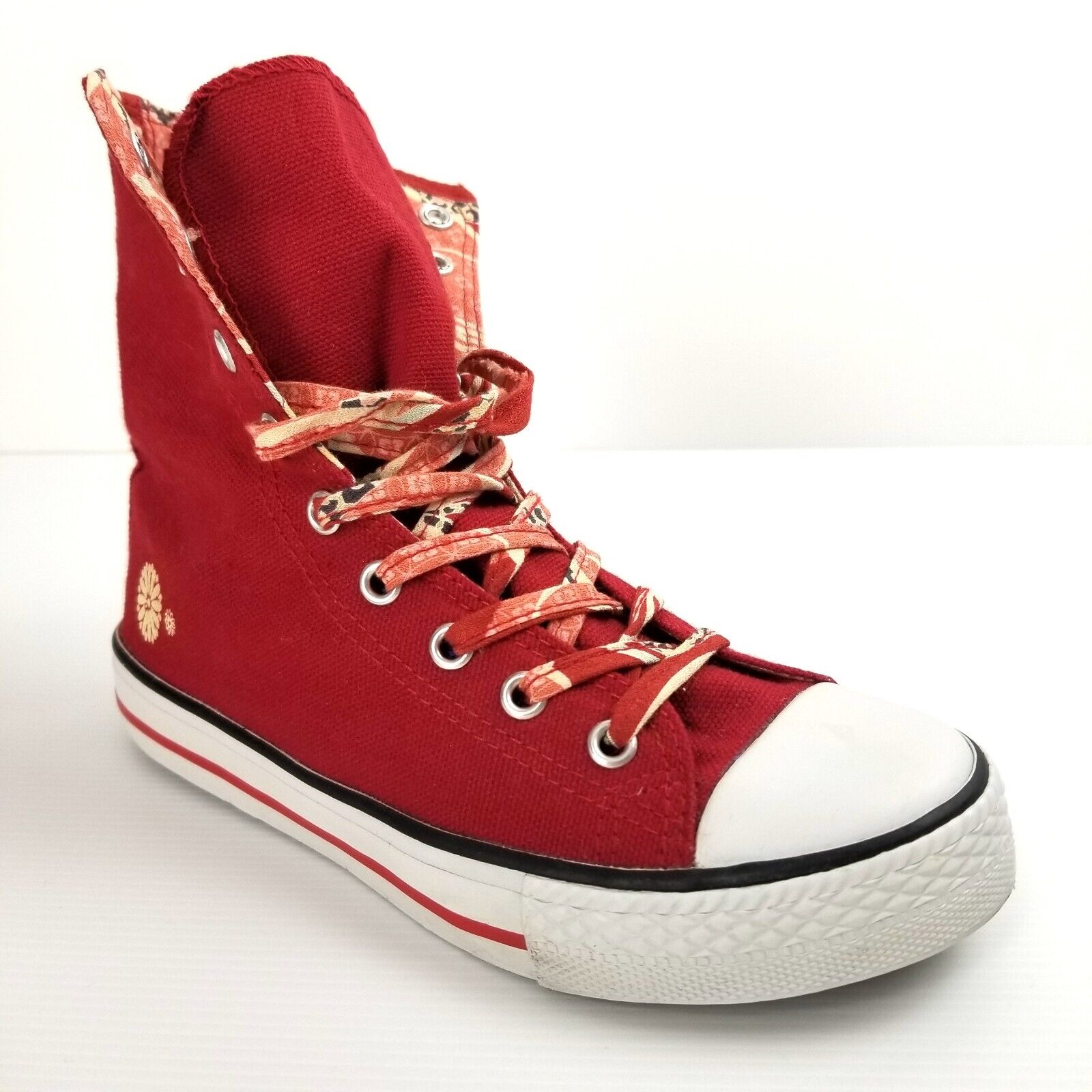 Women's EU 35 Corazon Red High-Top Canvas Sneakers, Fun Floral Pattern Lining