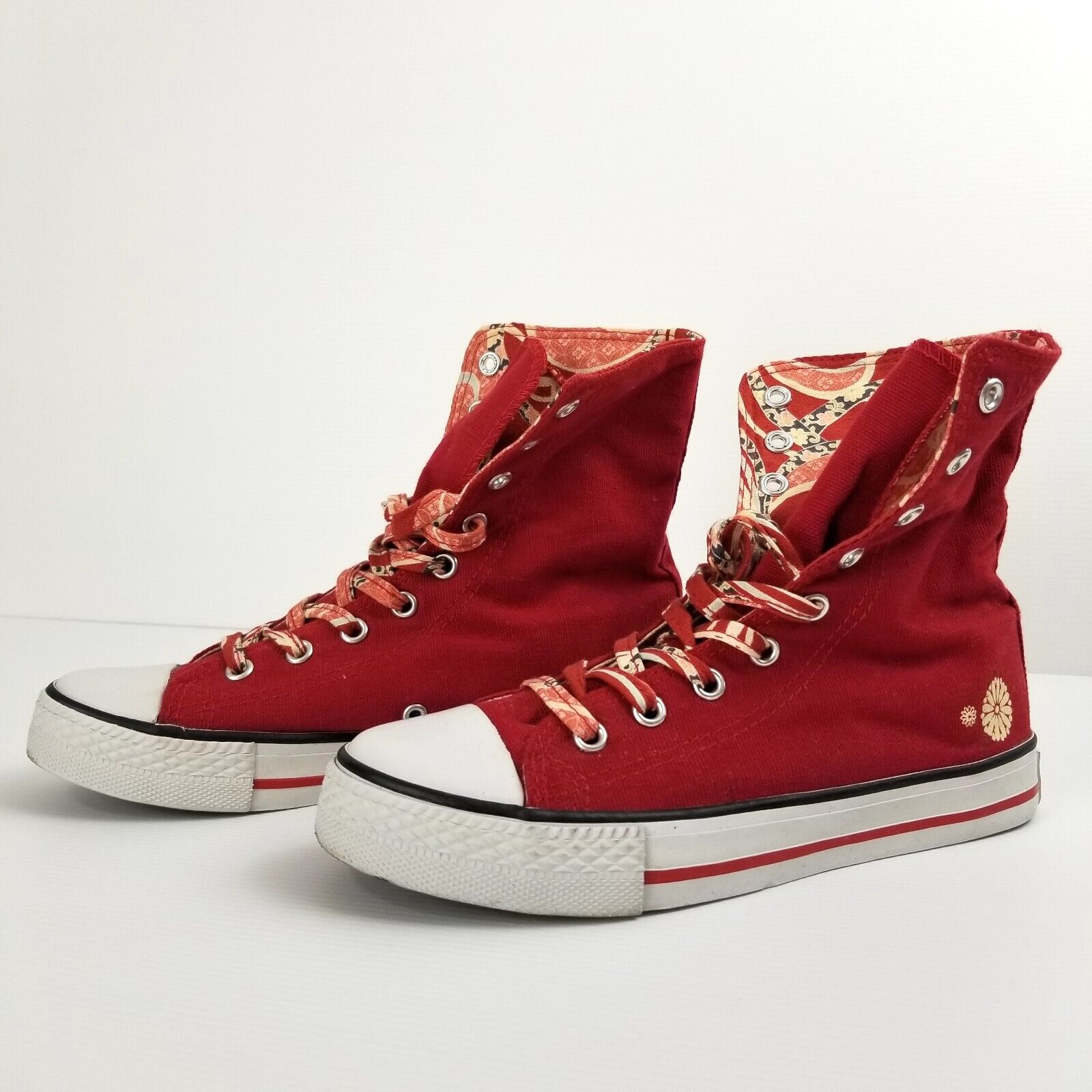 Women's EU 35 Corazon Red High-Top Canvas Sneakers, Fun Floral Pattern Lining