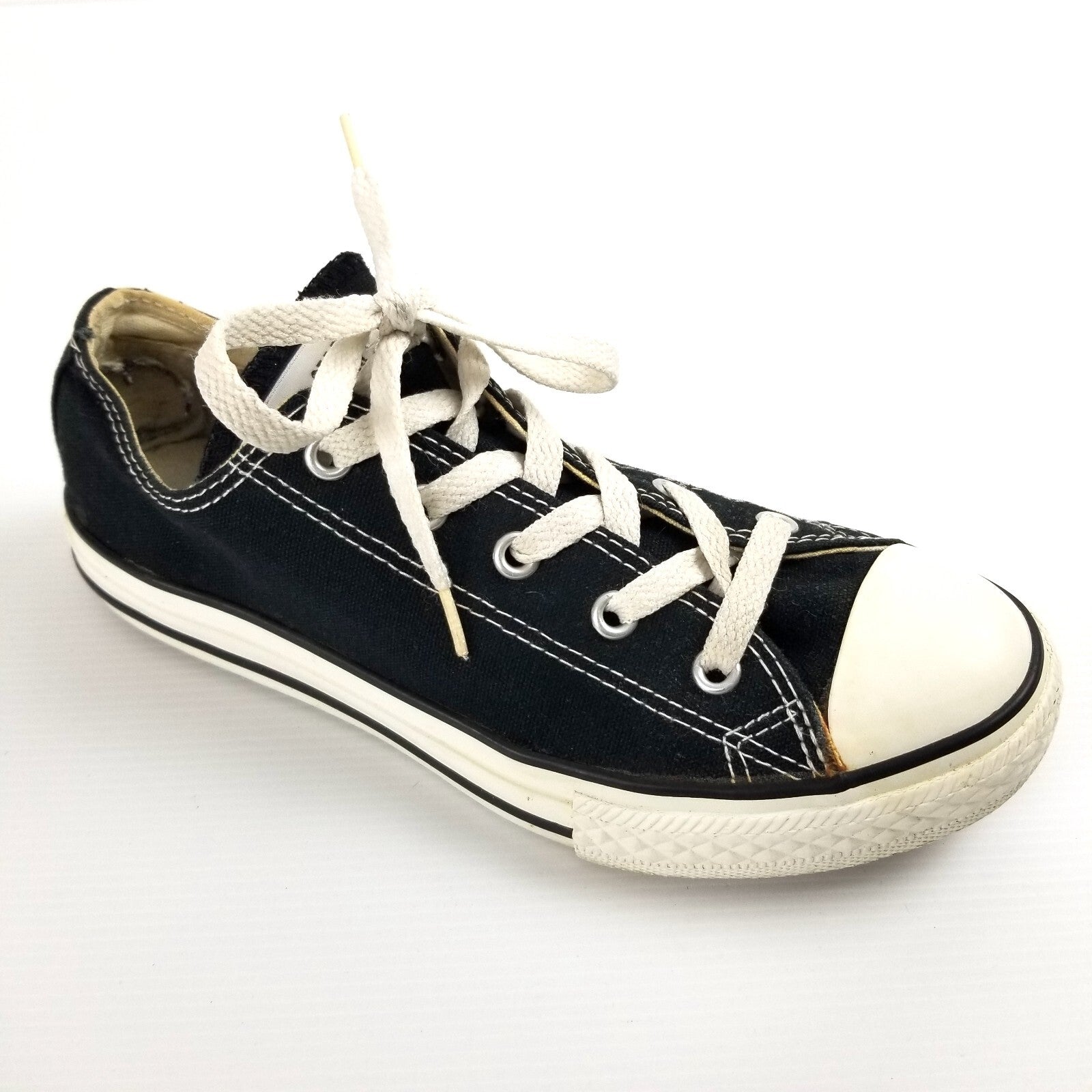 Converse Chuck Taylor All Star Junior Low Top Black US 3 Sneakers Shoes 3J235