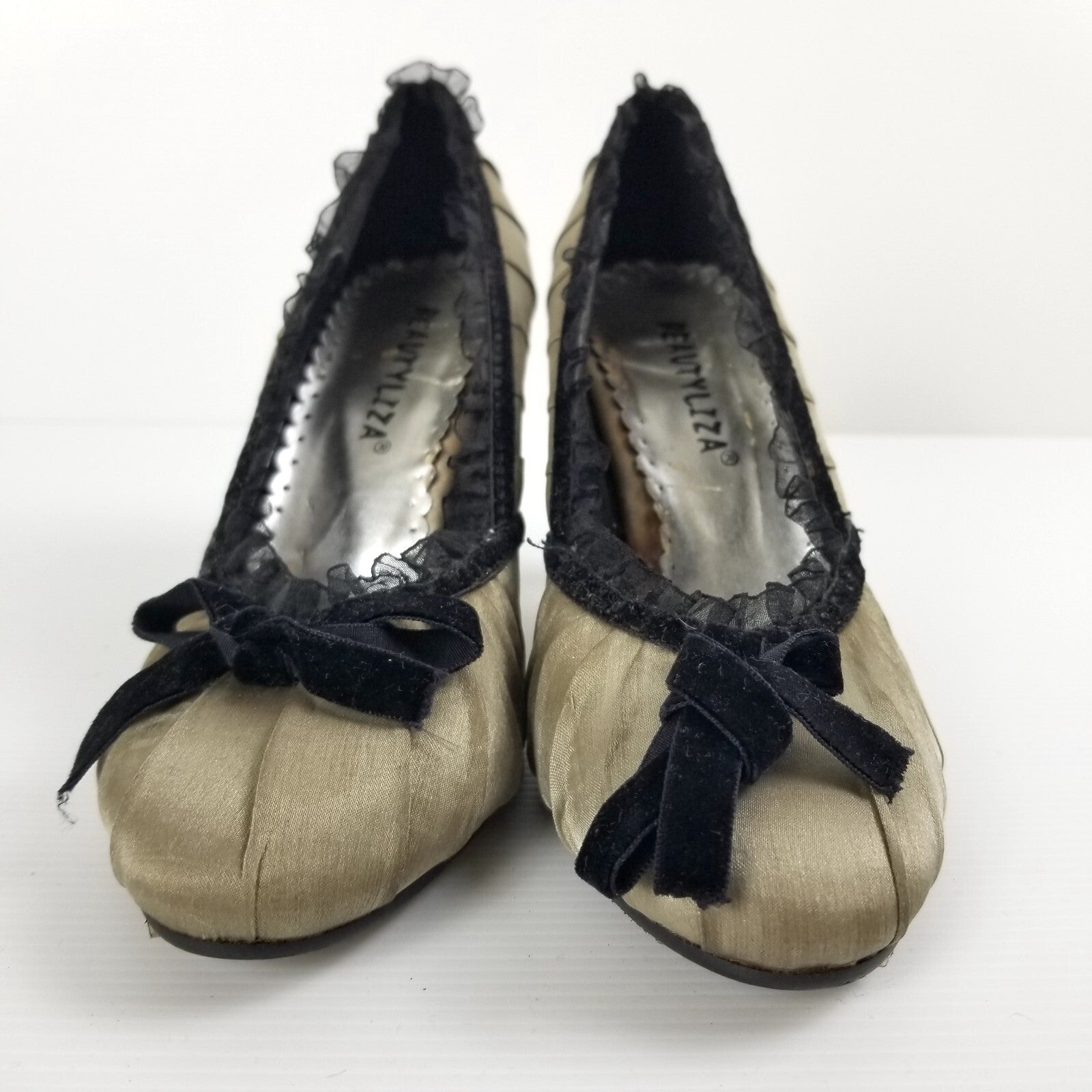 Vintage Beauty By Liza Women's 34 EU Gold Satin Lace Velvet Bow Heels Shoes VTG