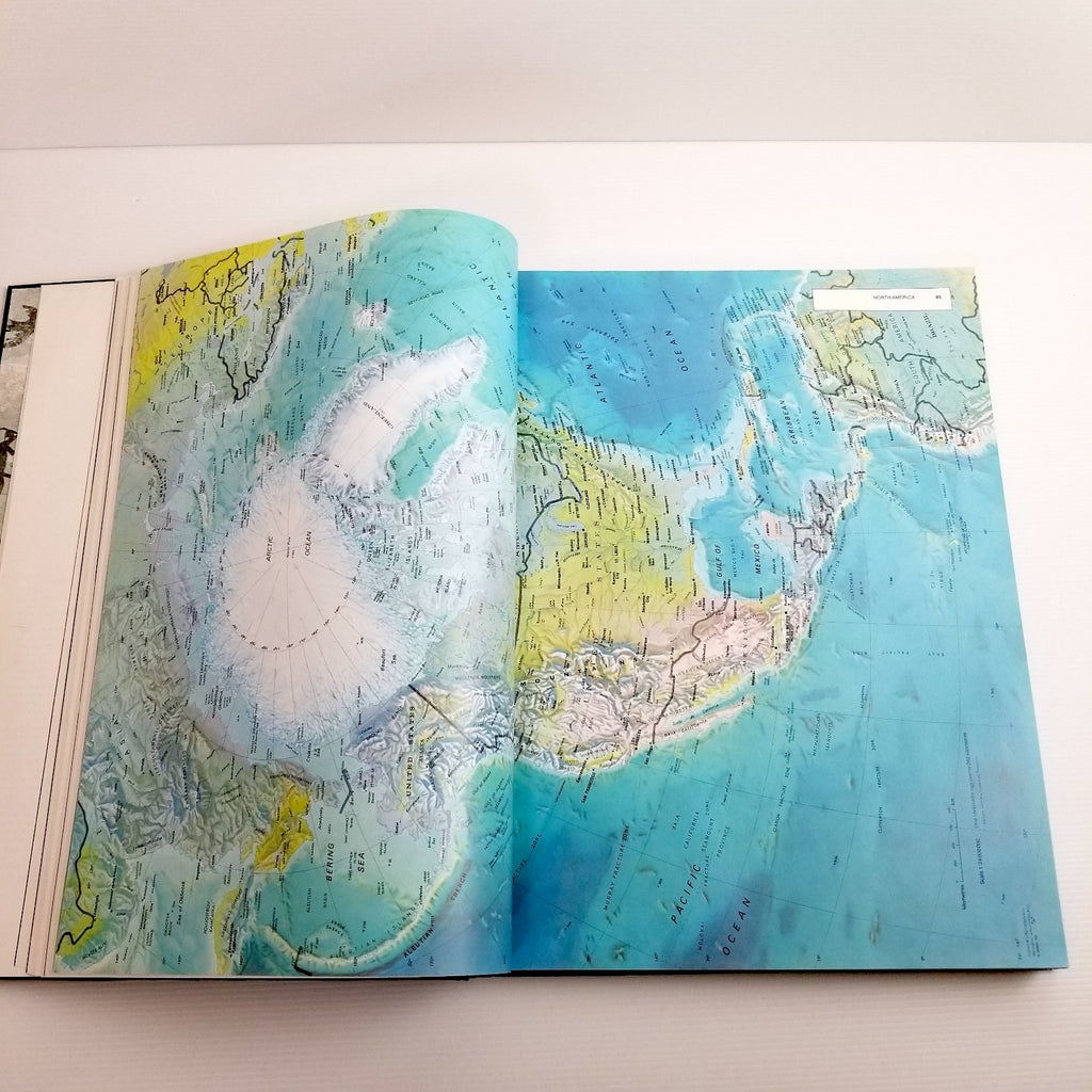 Vintage Rare The Macquarie World Atlas by Macquarie (Hardcover, 1994) Large Book