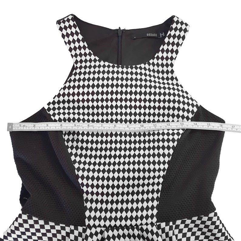 Seduce Top 10 M Blouse Black White Geometric Printed Halter Peplum Work Party