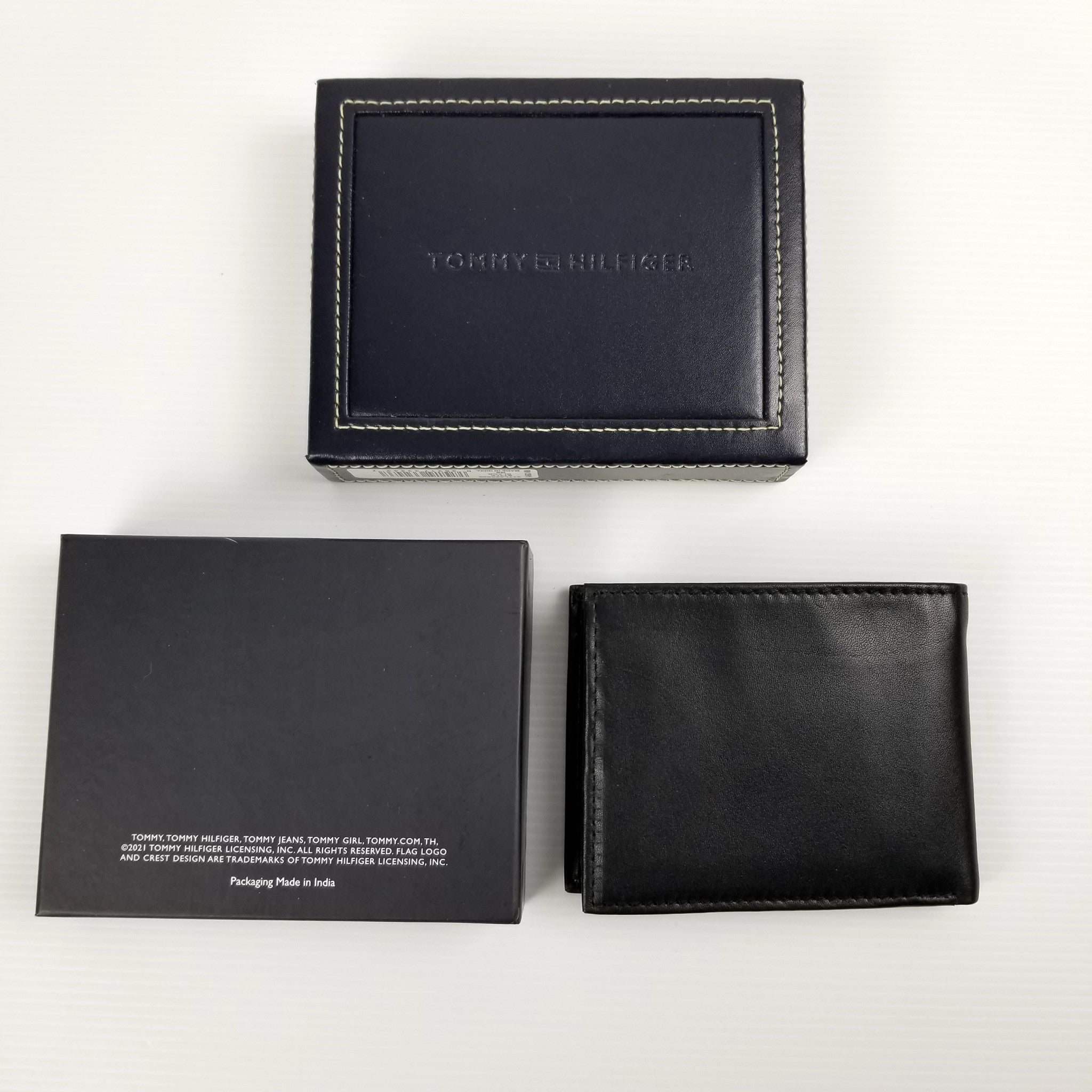 Tommy Hilfiger Men's Bifold Leather Wallet Passcase Stockton Billfold Black, New